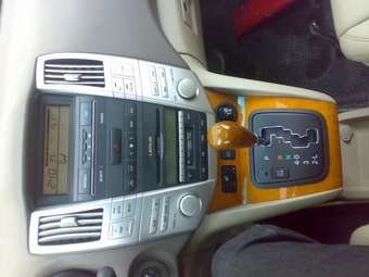 2004 Lexus RX330 Images