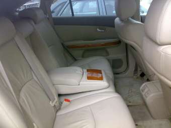 2004 Lexus RX330 Photos