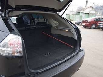 2004 Lexus RX330 Pictures
