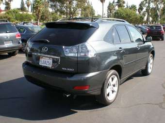 2004 Lexus RX330 Pics