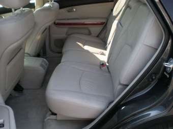 2004 Lexus RX330 Pictures
