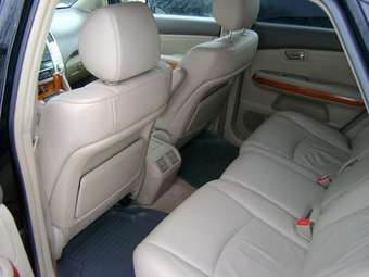 2004 Lexus RX330 Pictures