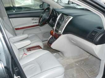 2004 Lexus RX330 Pictures
