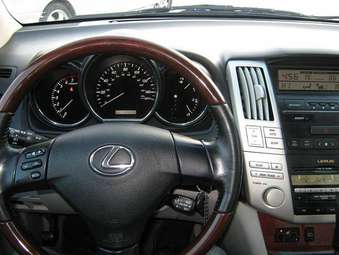 2004 Lexus RX330 Wallpapers