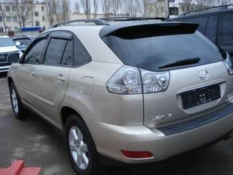 2004 Lexus RX330 Photos