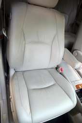 2004 Lexus RX330 Pictures