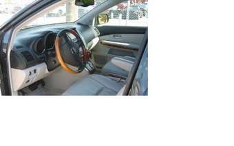 2004 Lexus RX330 Photos