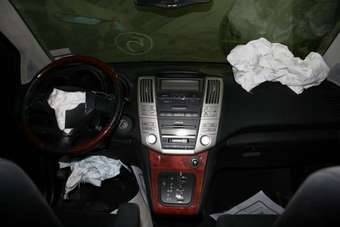 2004 Lexus RX330 Pictures
