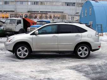 2004 Lexus RX330 Photos