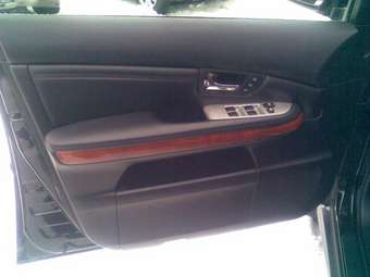 2004 Lexus RX330 Pictures