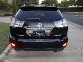 2004 Lexus RX330 Photos