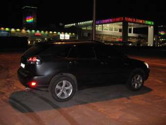 2004 Lexus RX330 Wallpapers