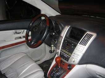 2004 Lexus RX330 Pics