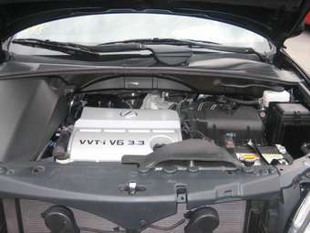 2004 Lexus RX330 Photos