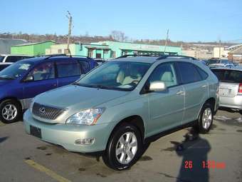 2004 Lexus RX330 Photos