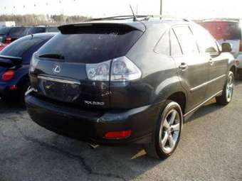 2004 Lexus RX330 Pictures