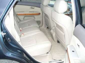 2004 Lexus RX330 Photos