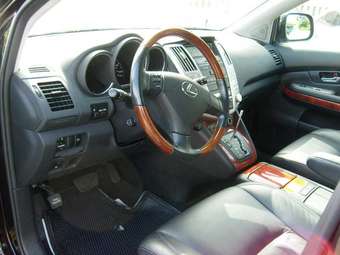 2004 Lexus RX330 Wallpapers