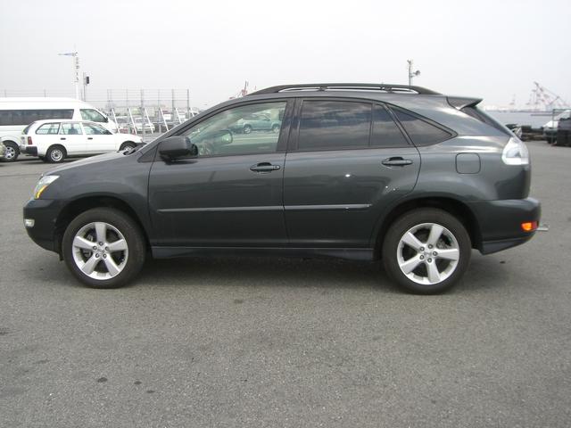 2004 Lexus RX330