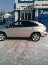 2004 Lexus RX330 Pictures