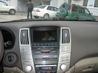 2004 Lexus RX330 Wallpapers