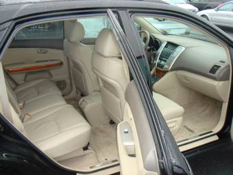 2004 Lexus RX330 Photos