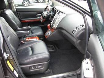2004 Lexus RX330 Images