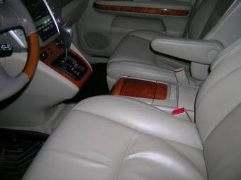 2004 Lexus RX330 Photos
