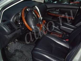 2004 Lexus RX330 Photos