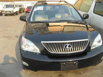 2004 Lexus RX330 Photos