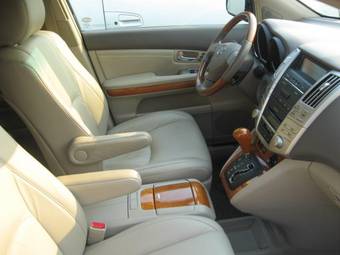 2004 Lexus RX330 Pictures