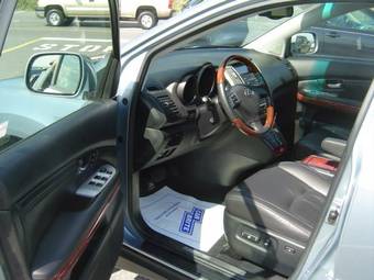 2004 Lexus RX330 Images