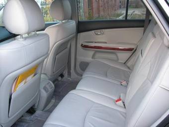 2004 Lexus RX330 Wallpapers