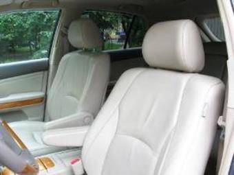 2004 Lexus RX330 Pictures
