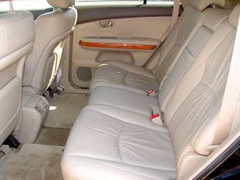2004 Lexus RX330 Photos