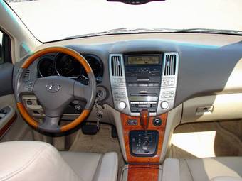 2004 Lexus RX330 Pictures