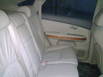 2004 Lexus RX330 Wallpapers