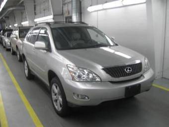 2004 Lexus RX330 Photos