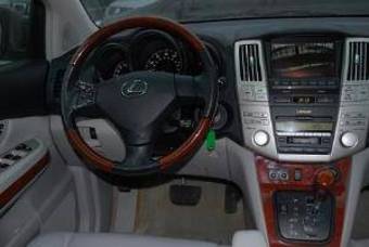 2004 Lexus RX330 Pictures