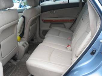 2004 Lexus RX330 Pictures