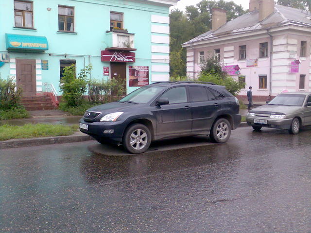 2004 Lexus RX330