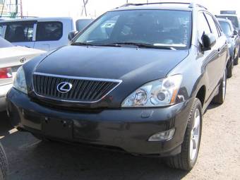 2004 Lexus RX330 Pics