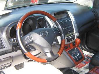 2004 Lexus RX330 Pictures