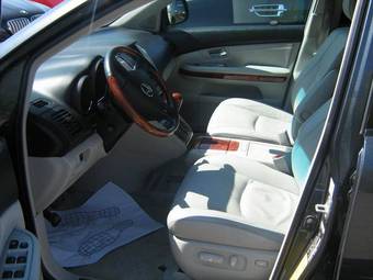 2004 Lexus RX330 Pictures