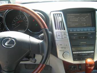 2004 Lexus RX330 Photos