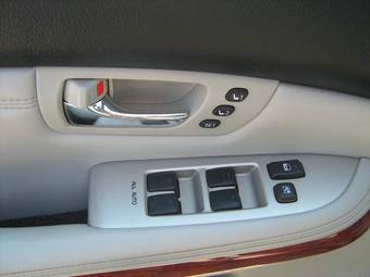 2004 Lexus RX330 Photos