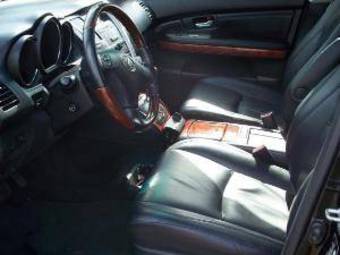 2004 Lexus RX330 Photos