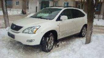 2004 Lexus RX330 Photos