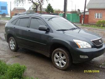 2004 Lexus RX330 Pictures
