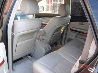 2004 Lexus RX330 Photos